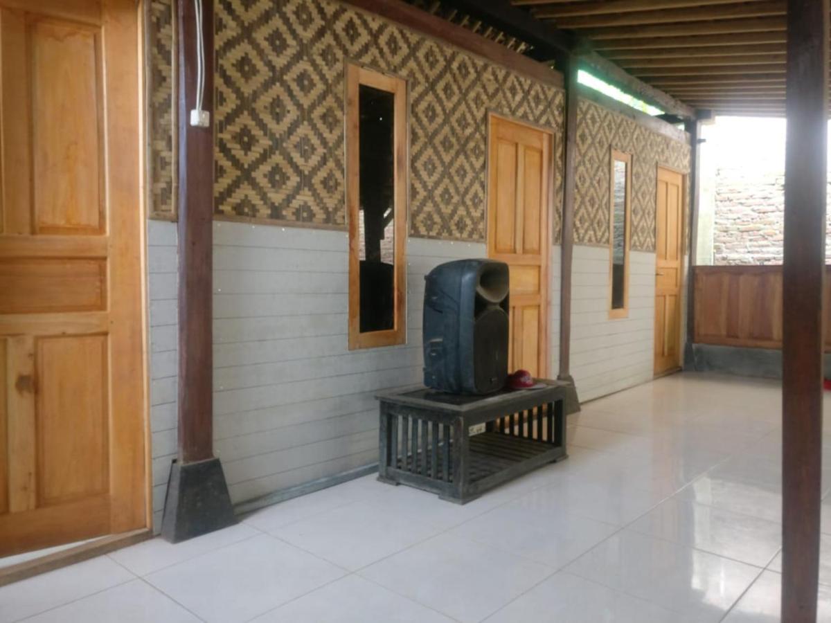 Homestay Kurnia Bantul Zewnętrze zdjęcie